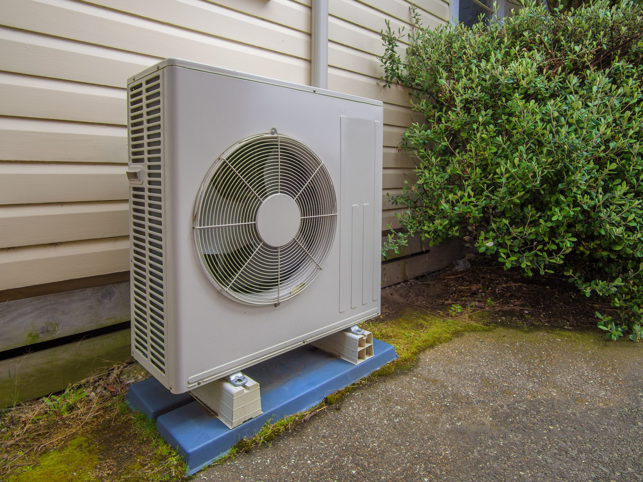 Air source heat pump unit