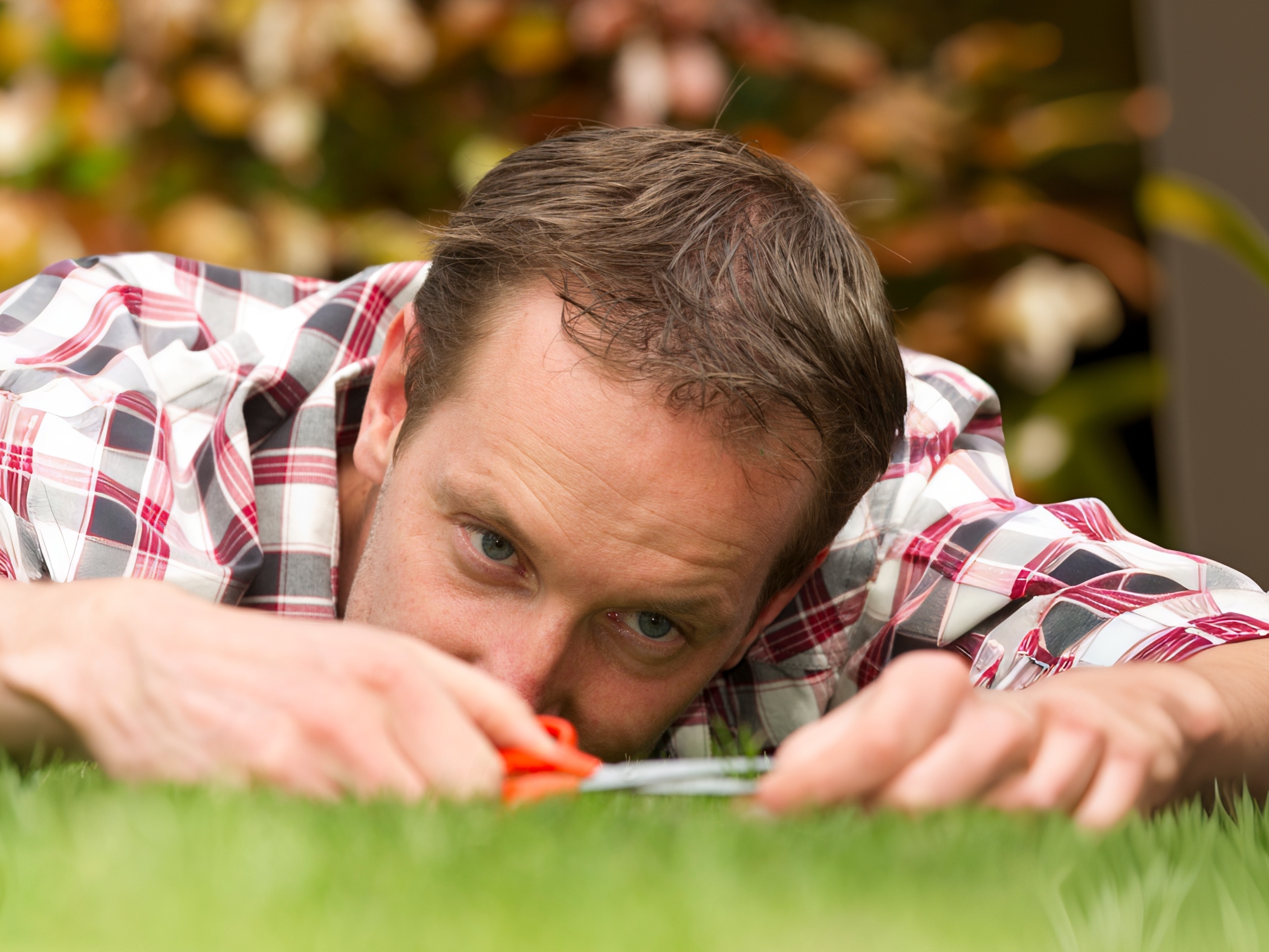 Man cutting lawn