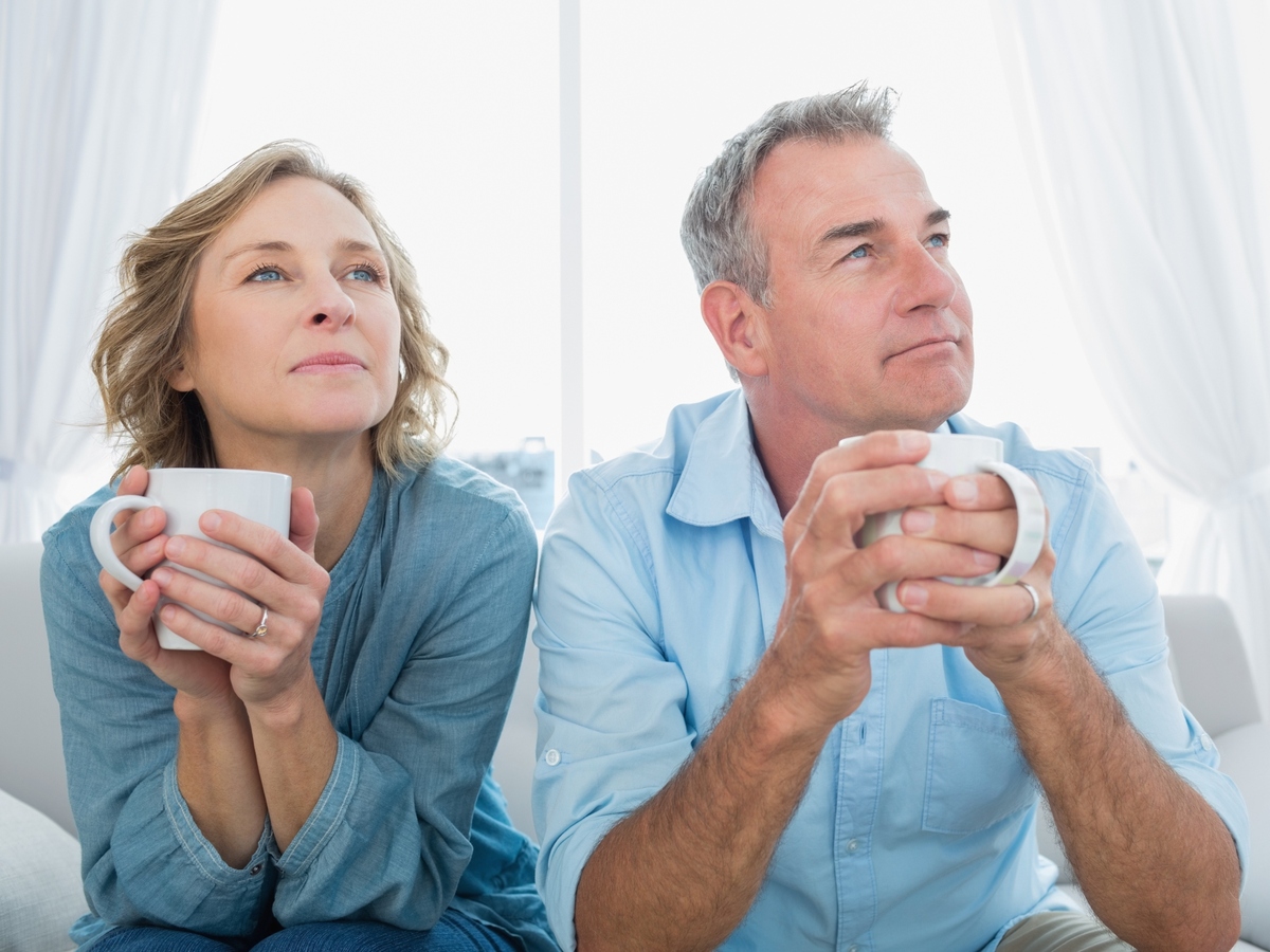 Couple drinking coffee