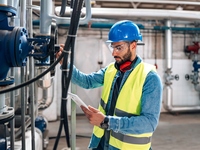 Maintenance engineer