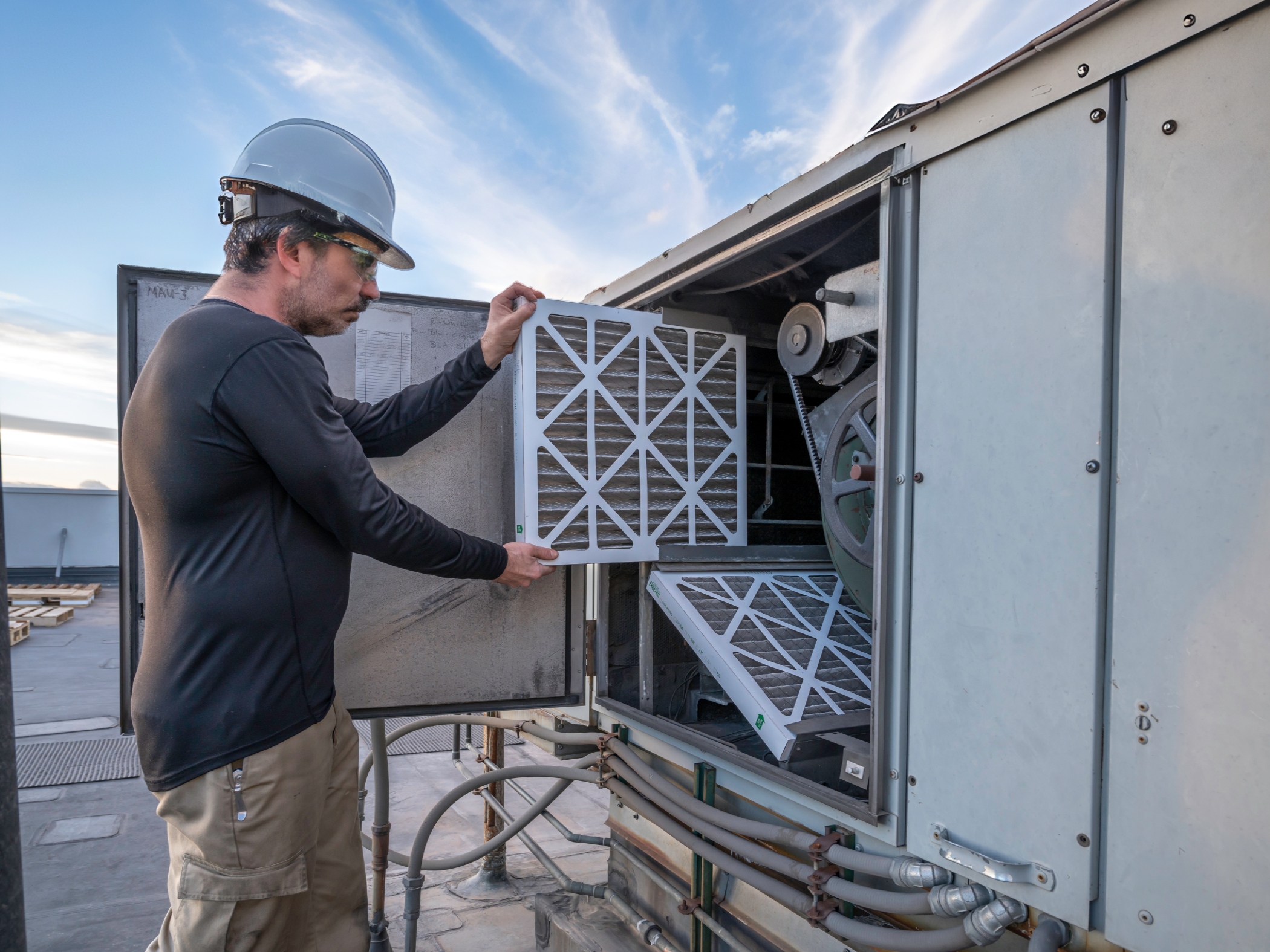 Replacing filter
