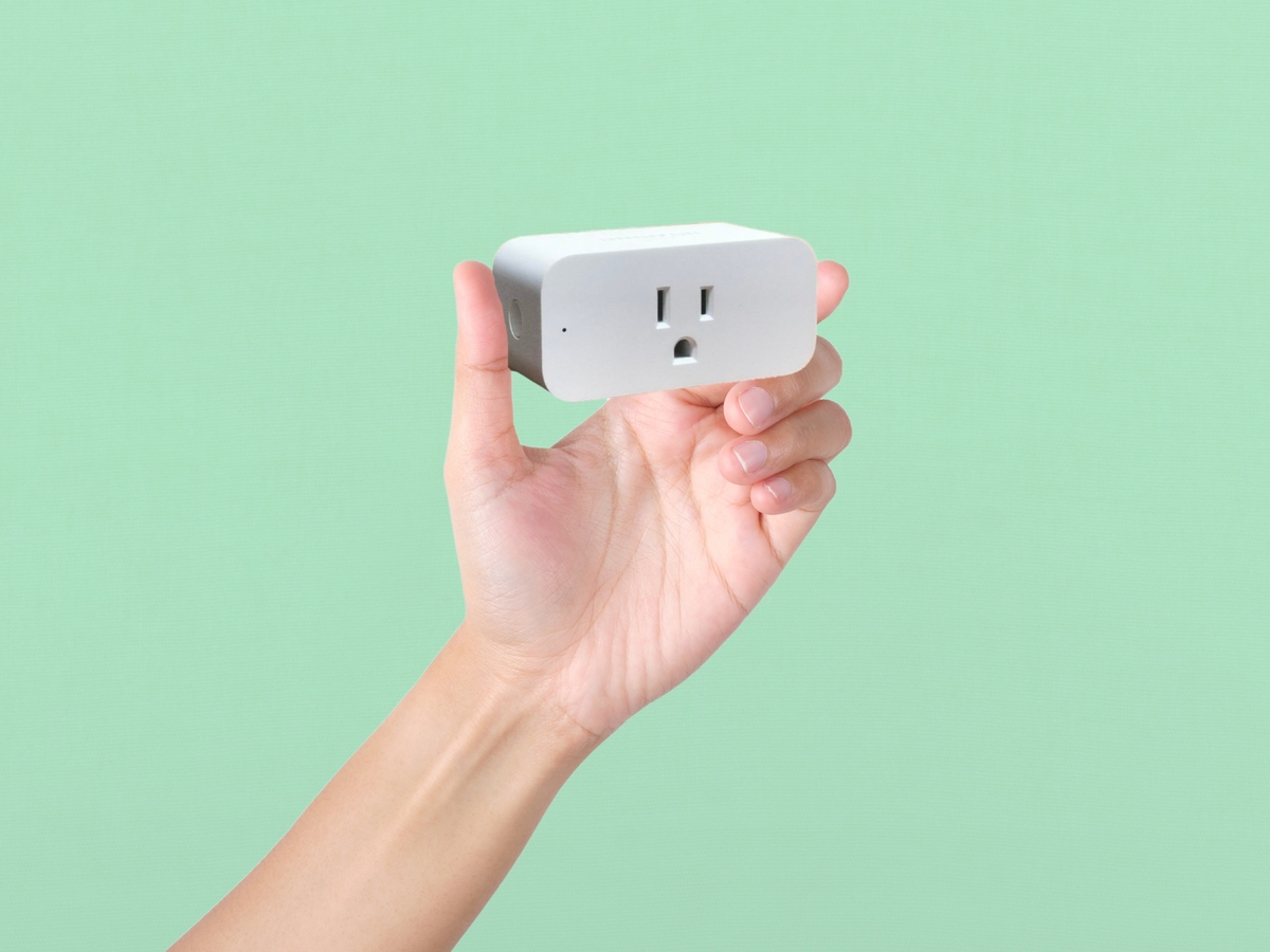 Smart plug