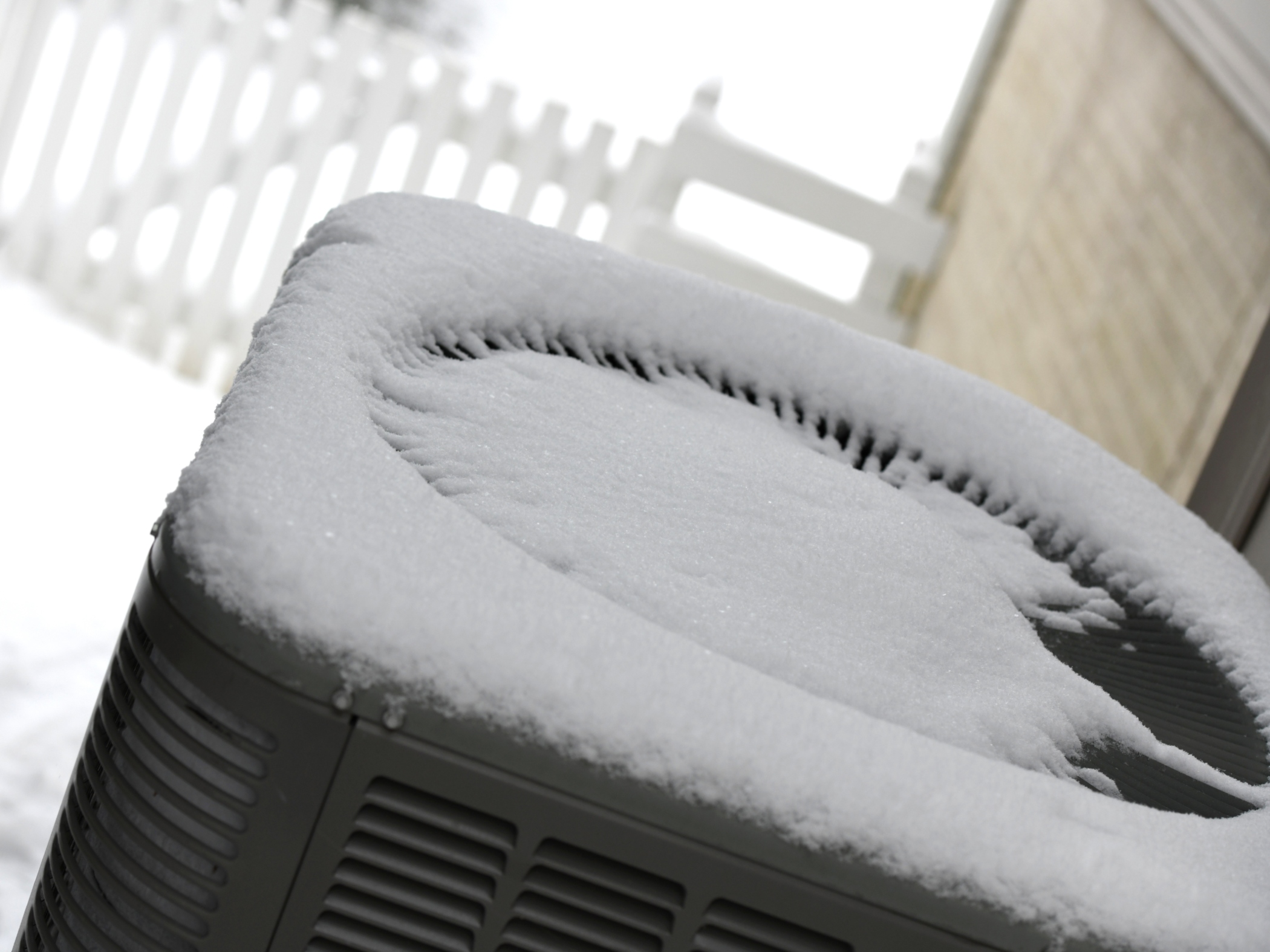 heat pump in snow